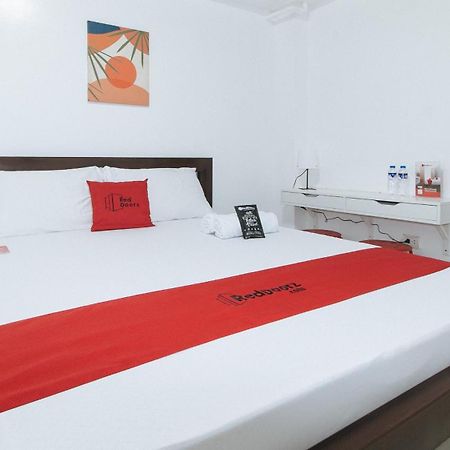 Reddoorz Near Ust Sampaloc Manila Exterior foto