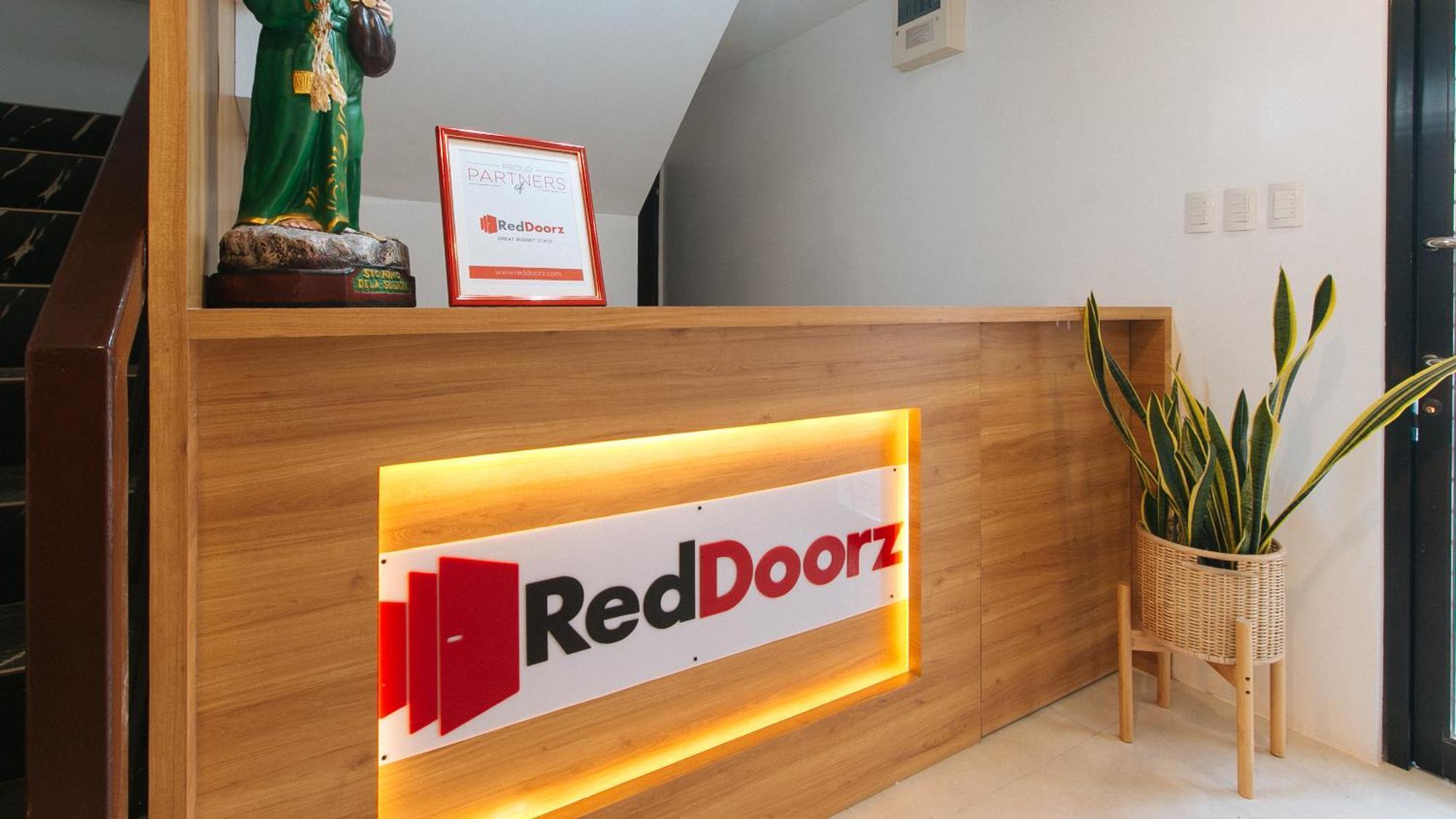 Reddoorz Near Ust Sampaloc Manila Exterior foto