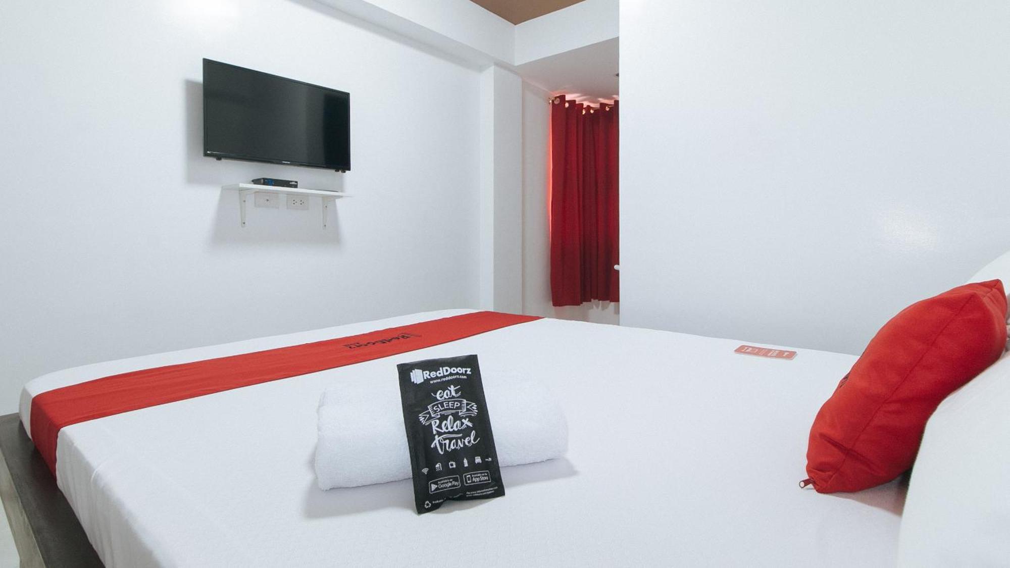 Reddoorz Near Ust Sampaloc Manila Exterior foto