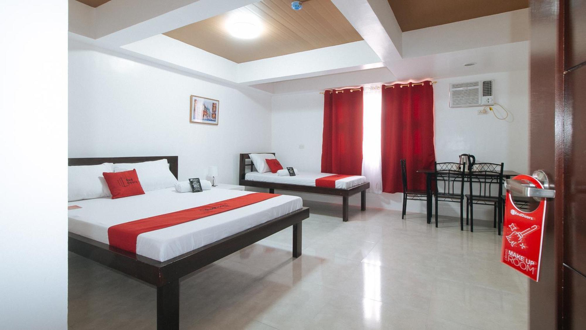 Reddoorz Near Ust Sampaloc Manila Exterior foto
