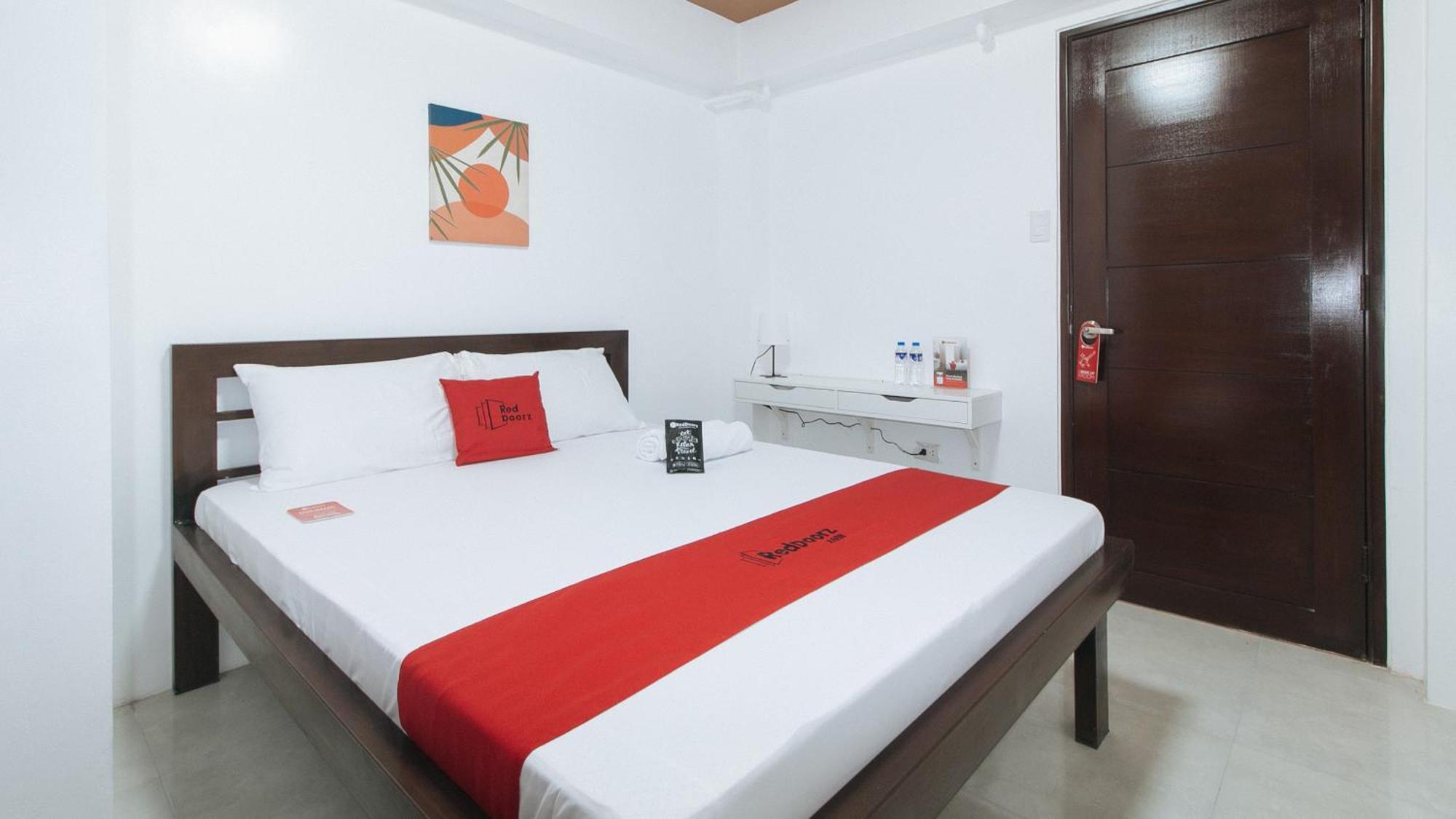 Reddoorz Near Ust Sampaloc Manila Exterior foto