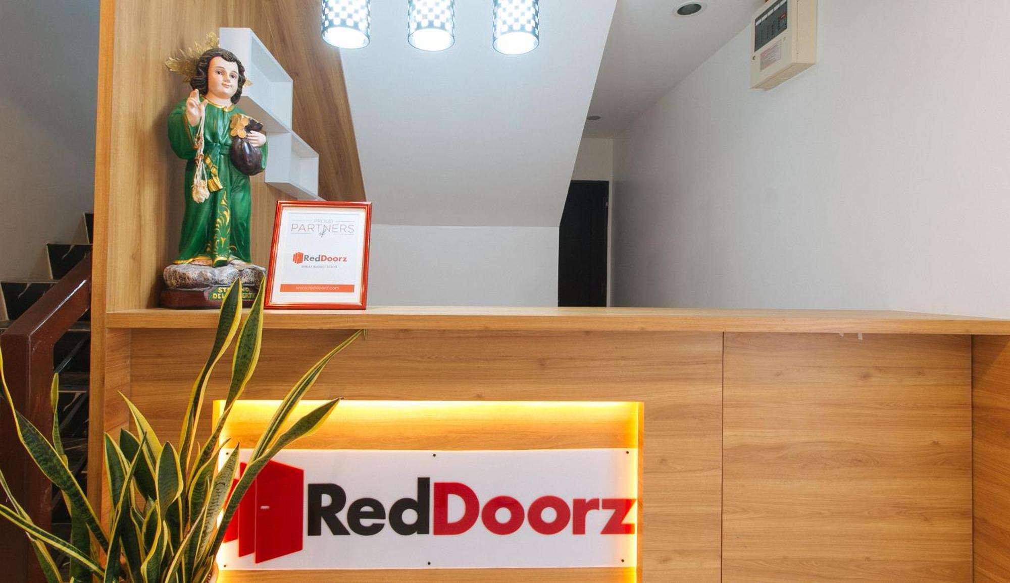Reddoorz Near Ust Sampaloc Manila Exterior foto